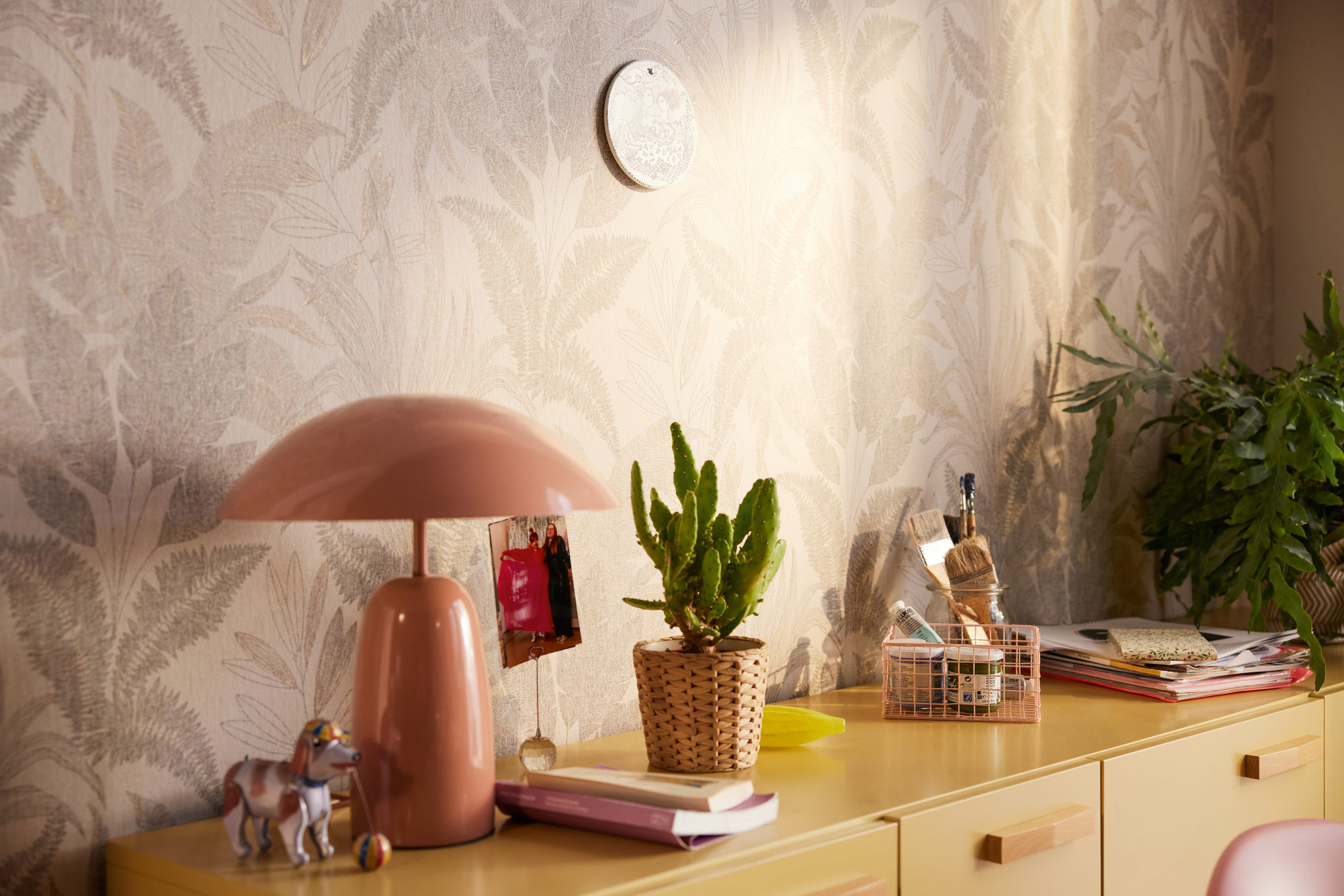 Livingwalls Vliestapete Stories of Life Floral Beige 396545