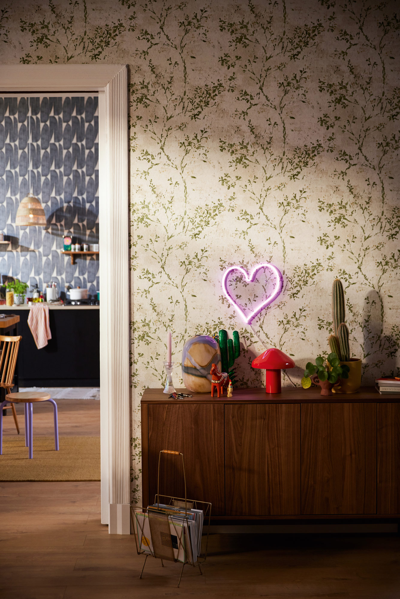 Livingwalls Vliestapete Stories of Life Floral Beige 396504