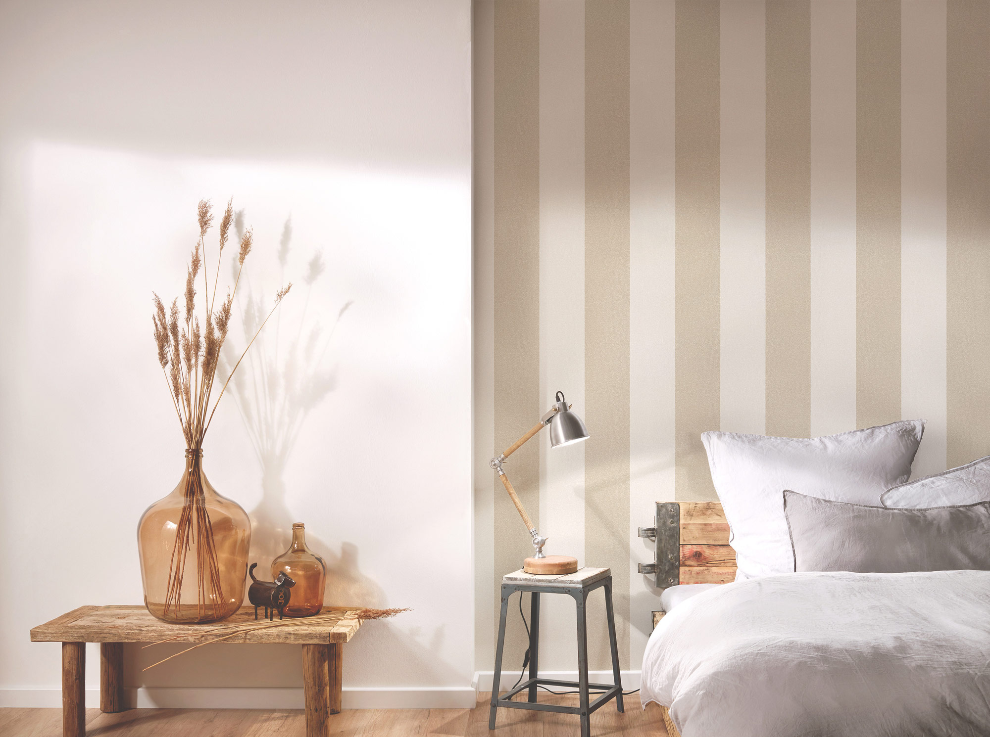 AS Vliestapete New Elegance beige/creme Streifen 375543