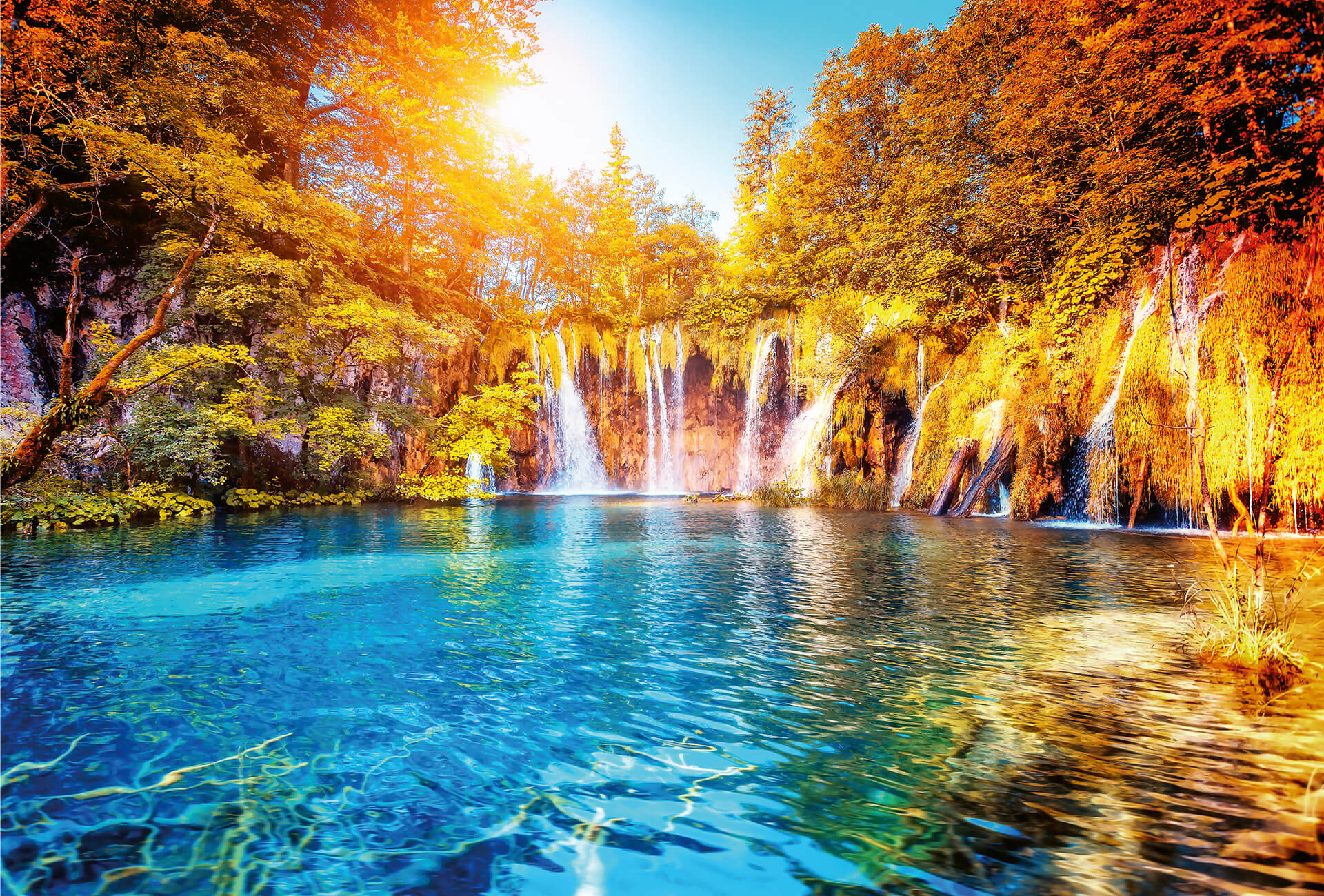 AS Fototapete Designwalls 2.0 Waterfall And Lake In Croatia