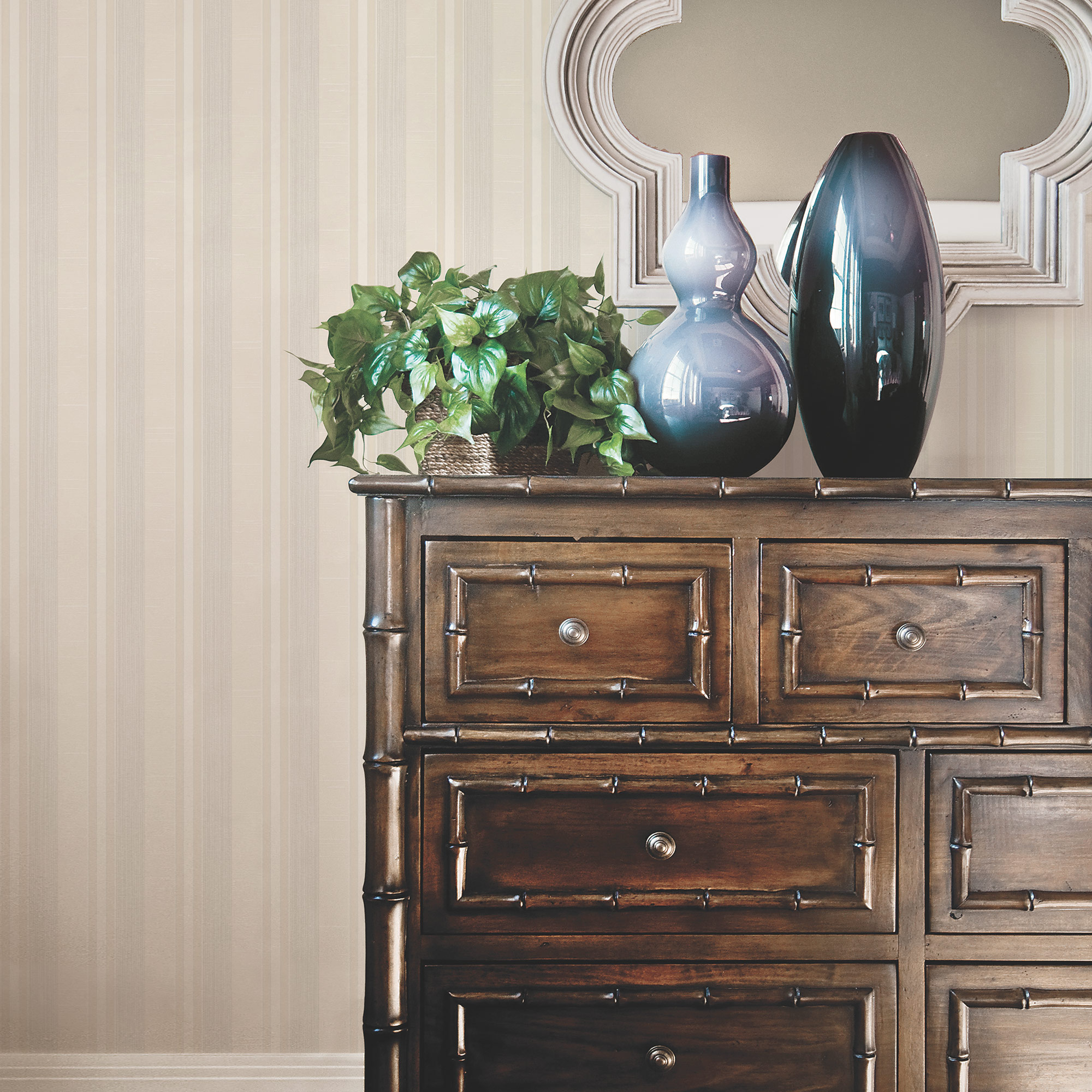 Essener Vliestapete Palazzo 2 Streifen G67620