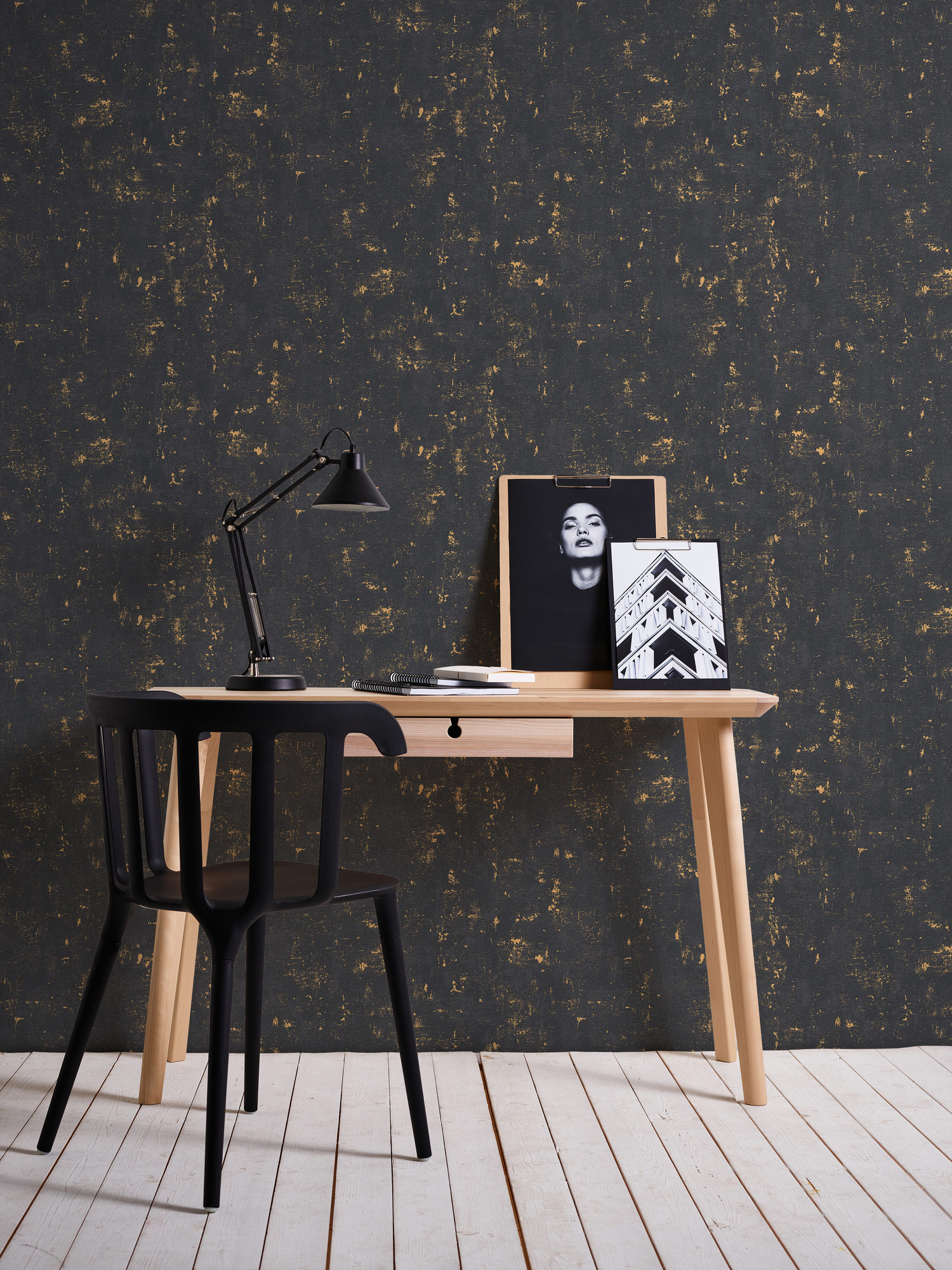 AS Vliestapete Blooming Vintage Used schwarz-gold 230782