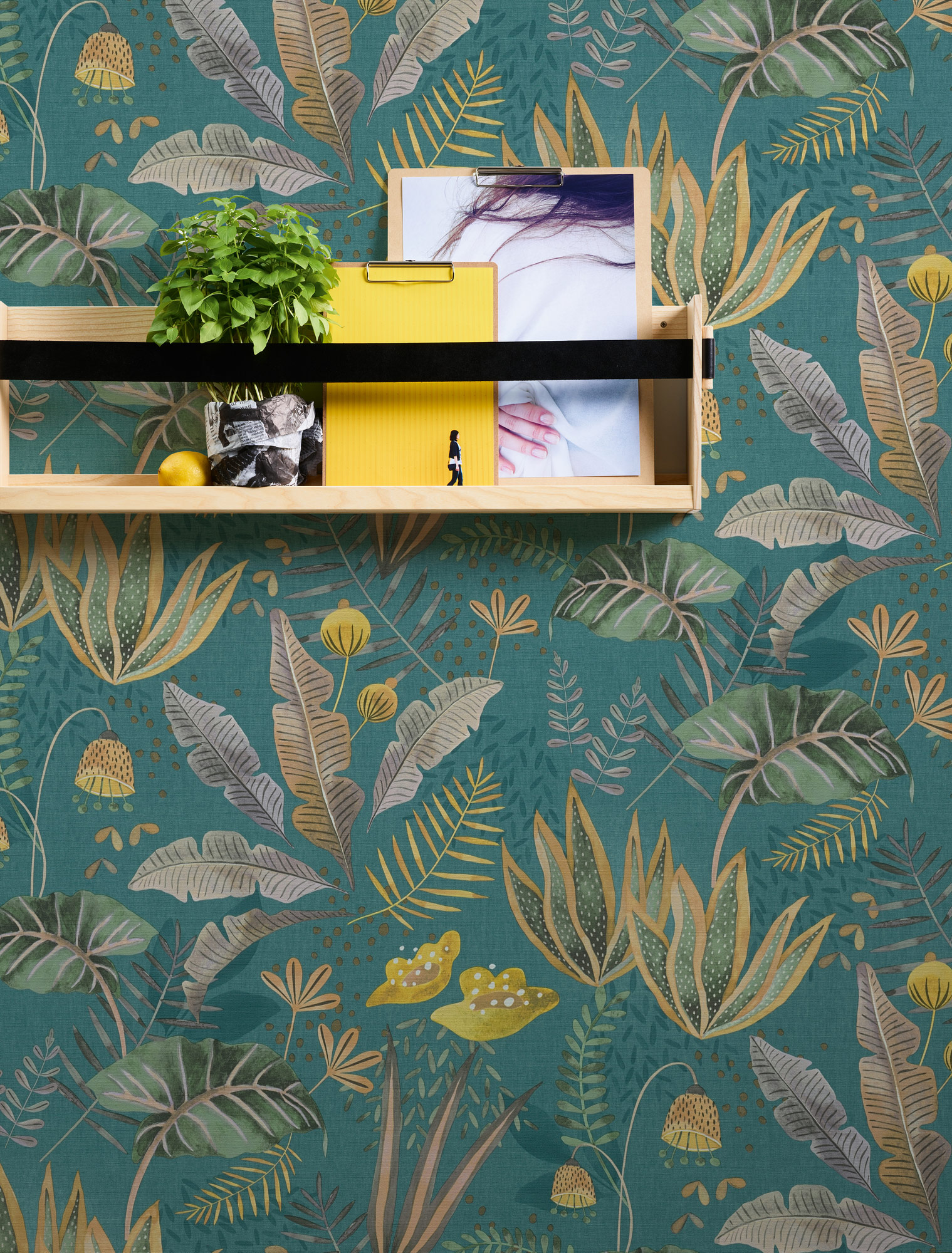 Livingwalls Vliestapete Famous Garden Floral 393483
