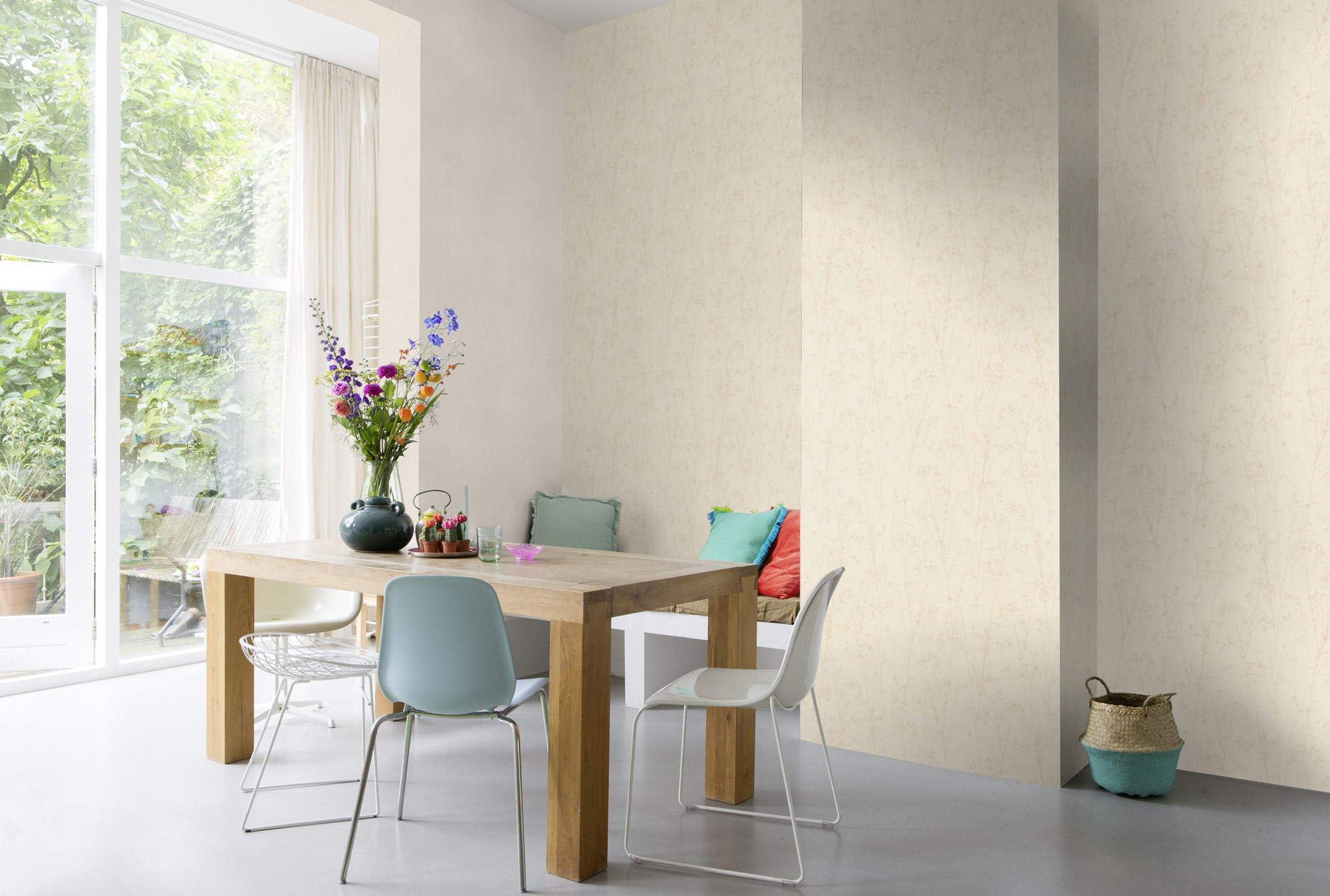 Rasch Vliestapete Peonies Beige Floral 582130