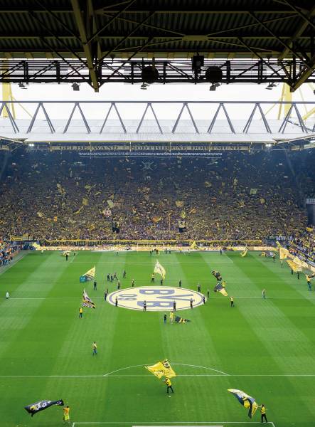 AS Fototapete BVB Fan Choreo Borussia Dortmund DD119118